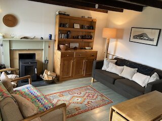 Living Room North Booth