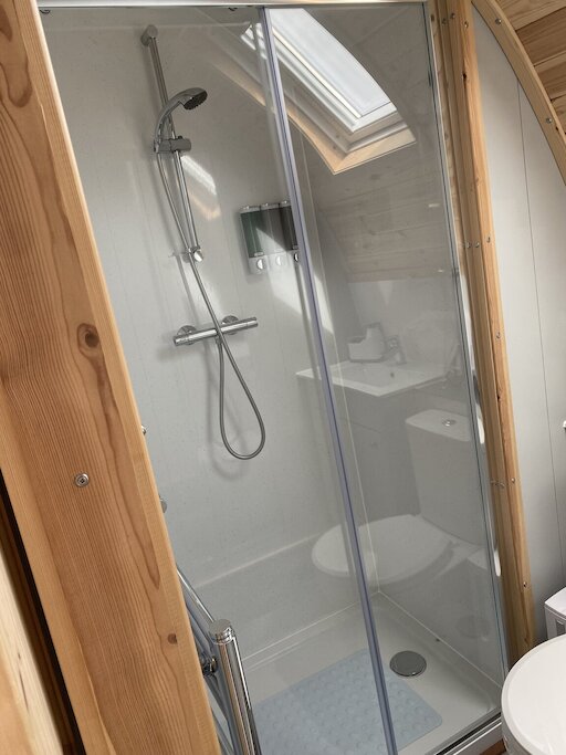 Full size wide shower