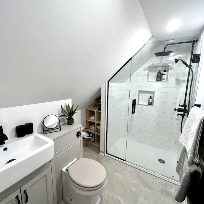 Curlew Bathroom